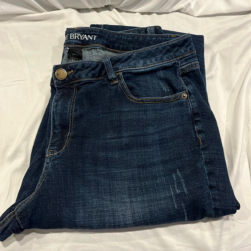 Lane Bryant Women’s Medium Wash Low Rise Distressed Boyfriend Jeans size 18